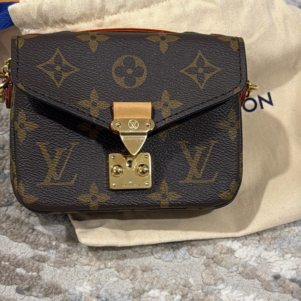 Louis Vuitton Micro Métis bag - Picture 4 of 16